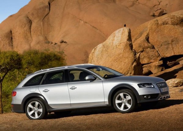 Audi A4 allroad quattro (2010)