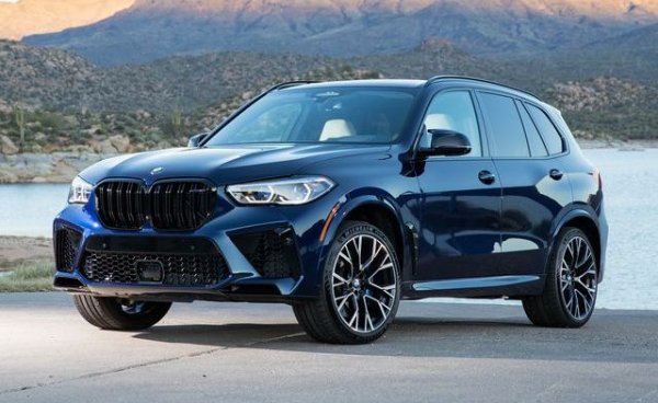 SUV моделът на баварците се радва на стабилно търсене и всъщност дори има 1.5% ръст спрямо резултата от миналата година. 
