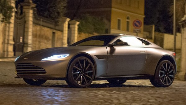 Третото място с 97,25 точки е за Aston Martin DB10, който участва във филма "Спектър" (2015), където Джеймс Бонд също е пресъздаден от Крейг. Моделът е създаден в чест на 50-годишното партньорство между британския автомобилен производител поредицата филми за Бонд и може да се похвали с бронирано тяло. DB10 развива максимална скорост от 310 км/ч и ускорява до 100 км/ч за 6,1 секунди.

