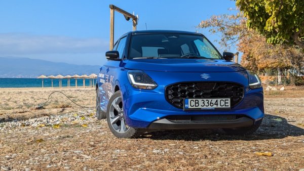 Спрямо 2024: -14% спад

Продажбите на японската марка са намалели с 14 на сто на годишна база, но това всъщност е по-добро постижение от очакваното, след като Suzuki загуби наведнъж два модела за българския пазар - миналогодишния бестселър Jimny и Ignis (заради емисии и новите стандарти на ЕС за безопасност). В тяхно отсъствие лидерската позиция се пада на Vitara. 

Най-продавани модели:
Vitara - 204
Swift - 183
S-Cross - 129
Swace - 34
Across - 1
