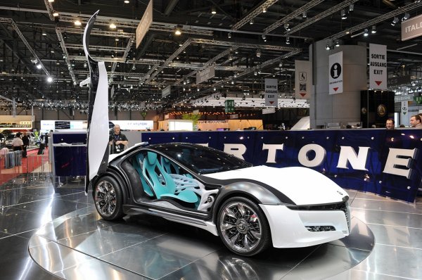 Alfa Romeo Pandion от Bertone / Женева 2010
