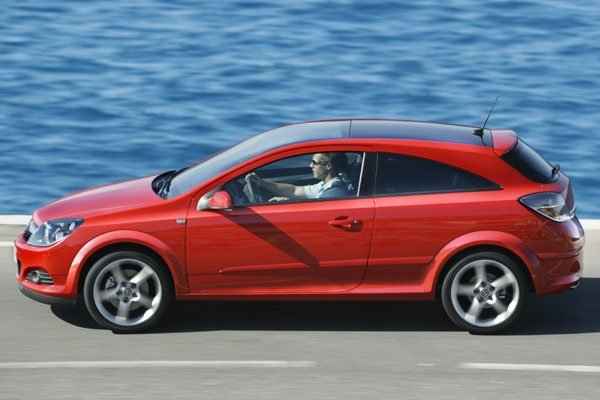 Opel Astra (facelift 2006)