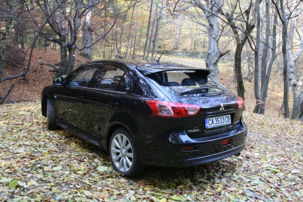 Mitsubishi Lancer Sportback MIVEC DI-D