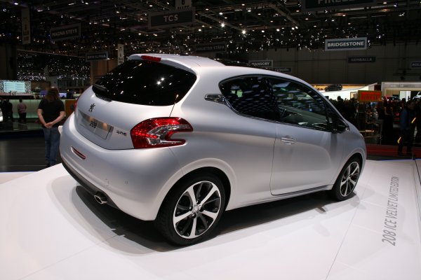 Женева 2012 / Peugeot 208