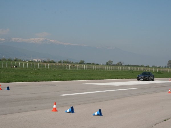 "ОЧАРОВАНИЕ БЕЗ КРАЙ" - ексклузивното роудшоу Mercedes-Benz Star Experience