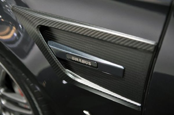     Франкфурт 2011 - Brabus Rocket 800