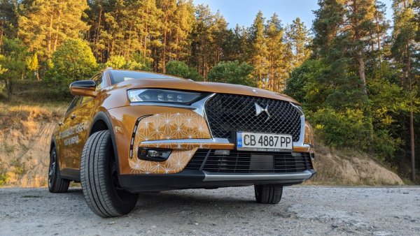 Range Rover Evoque - 21 277
DS 7 Crossback - 13 755 (на снимката)
Land Rover Discovery Sport - 11 656
Porsche Cayenne - 10 628
Lexus UX - 9 275
Jaguar E-Pace - 9 094
Alfa Romeo Stelvio - 7 998
Infiniti Q30 - 219
Polestar 2 - 130
Lotus Elise - 127
