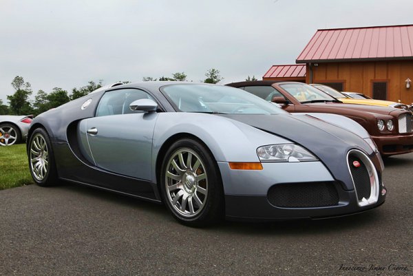 Частна колекция от 82 суперколи