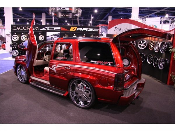 Доработен Cadillac Escalade - модел 2007