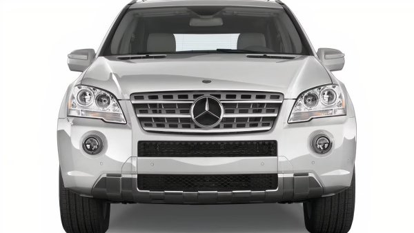 Качеството и надеждността на този модел са още по-високи – 82/100, според оценките на J.D.Power, докато RepairPal му дава оценка 3 от 5. Един от най-здравните потребявани SUV на Mercedes се предлага с широка гама от от двигатели -  от скромен 3,5-литров V6 с 268 конски сили до мощен V8 от AMG.