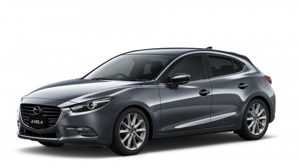 Обновената Mazda3 (Axela) за пазара на Япония