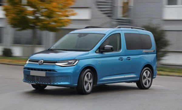 И тук критерият на подбора не ни е напълно ясен, освен че са разгледани само пътническите версии на моделите, без товарните. При Dacia Lodgy става дума за последните складови наличности от модела, който бе спрян преди година. От април на повечето пазари го замести Dacia Jogger. 
