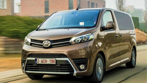 1. VW Transporter - 15,659 (15.9%)
2. Ford Transit Custom - 6,884 (-21.0%)
3. Mercedes V Class - 6,335 (12.9%)
4. Toyota Proace - 3,262 (40.5%)
5. Mercedes Vito - 3,108 (8.3%)
6. Citroen Jumpy - 1,680 (-27.2%)
7. Ford S-MAX - 1,537 (-43.7%)
8. Renault Trafic - 1,365 (-16.5%)
9. Peugeot Expert - 1,251 (-45.8%)
10. Ford Galaxy - 1,046 (-30.5%)
ОБЩО - 45,107 (-6.5%)
