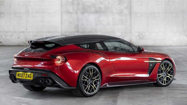 Aston Martin има дълга традиция по отношение на фините шутинг-брейк модели. През 2017 година гамата Vanquish-Zagato бе разширена именно с такъв модел, от който ще се произведат общо 99 бройки.

Всички Zagato модели са базирани на Vanquish S с 6-литров V12 мотор, който доставя максимална мощност от 603 к.с. и въртящ момент от 630 Нм към задните колела през 8-степенен автоматик.
