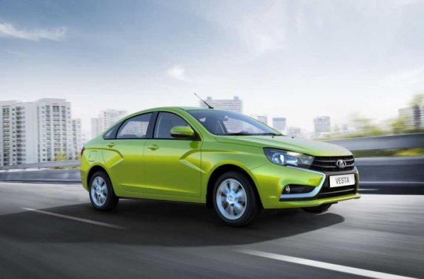 Още един известен руски автомобил в зелено, но от новото време е Lada Vesta. Седанът се появи в производство през 2015 г., като един от цветовете, създадени за него, е светло-зеленият &bdquo;Лайм&ldquo;. Той се предлагаше само в началото и вече може да бъде открит единствено на пазара на автомобилите на старо.