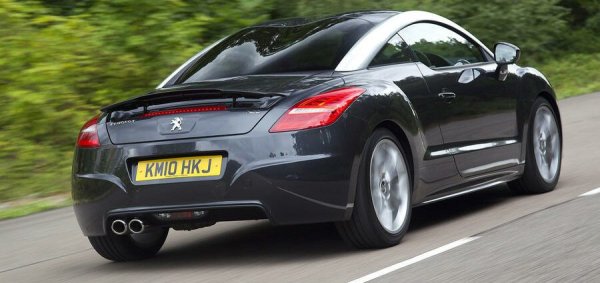 Някои по-стари модели на Peugeot, като например рали версиите на 205, отдавна са обект на трескав колекционерски интерес. От по-съвременната гама на компанията шанс за нещо подобно има само пред RCZ - спортно купе с 2+2 места и дизайн от Zagato, представено за пръв път през 2009 и произвеждано до 2015 - но не от Peugeot, а от Magna Steyr в Австрия. Top Gear дори го обяви за "купе на годината" през 2010. От началото на годината у нас са регистрирани четири бройки, а в сайтовете за малки обяви се предлагат общо десетина, на цени между 15,000 и 30,000 лева. 
