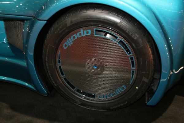 Женева 2009 / Gumpert Apollo Speed