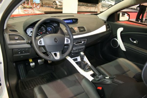 Автосалон София 2011