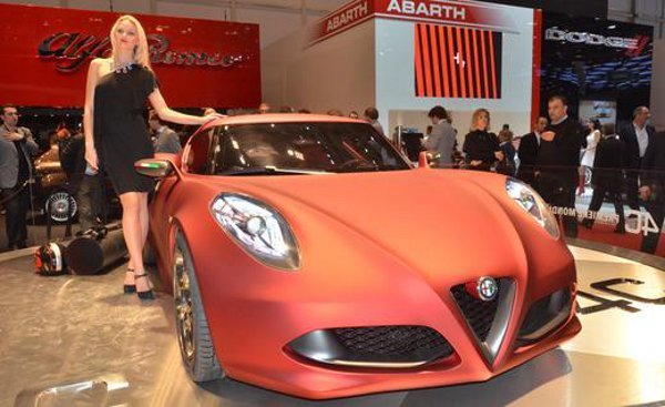 <p><strong>Най-добрите концепции на автомобили за 2011 </strong><br /><br />Alfa Romeo 4C - концепция на скорошен, компактен суперавтомобил,  идеологически наследник на 8C Competizione и 8C Spider. Притежава две  места, леко купе, задно задвижване и централно разположен двигател,  опаковани с италианска страст.  	<br /><br />Задвижва се от познатия от Giulietta QV - 1750 TBi турбо-бензинов  двигател, с директно впръскване на горивото. Мощността му достига 200  к.с., които се предават към задния мост посредством трансмисия с два  съединителя "Alfa TCT".&nbsp;<br /><br /><a href="http://www.automedia.bg/search/?cx=002410455876641964495%3A9pjna_gcbea&amp;cof=FORID%3A10&amp;ie=UTF-8&amp;q=Alfa+Romeo+4C&amp;sa="><strong>ВИЖ ОЩЕ</strong></a></p>