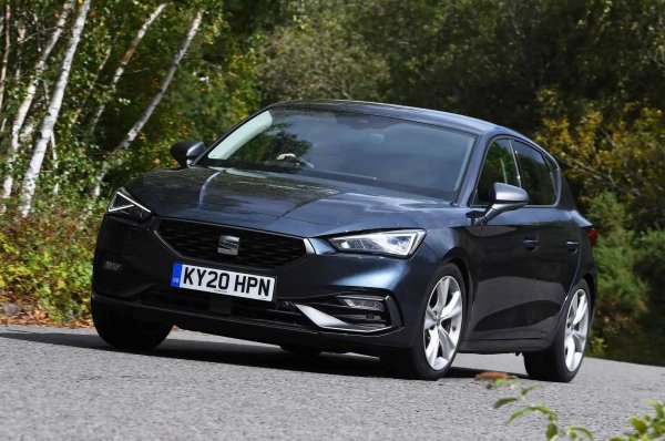 Близо половината (48%) собственици съобщават, че колите им са получили повреди.  Основно оплакванията са от сателитната навигация/инфоразвлекателната система, електричеството извън двигателя и каросерията. 

Близо 60% от колите са били годни за шофиране и след появата на проблема, но ремонтът им е отнел повече от седмица. Seat покрива разходите за всички ремонти.
