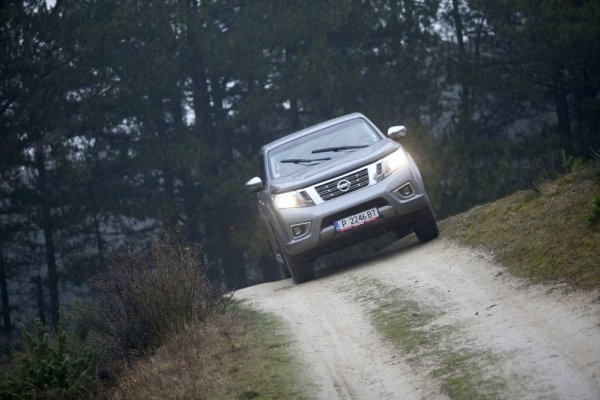 Nissan Navara 