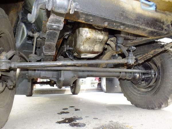 Предният мост на 410