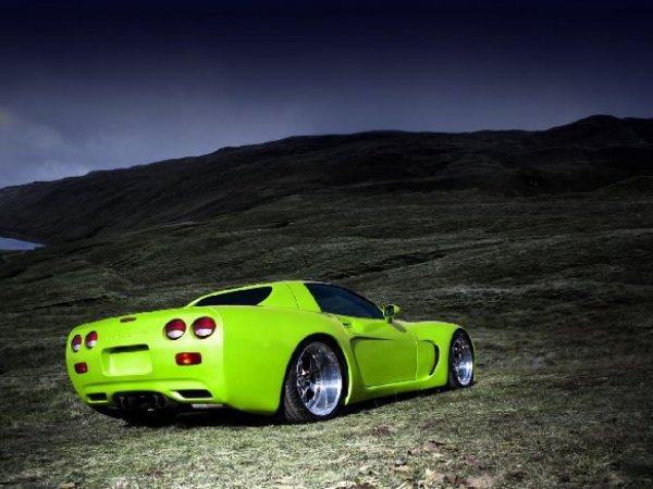 Chevrolet Corvette C5 "ала 70-те" от Wittera 