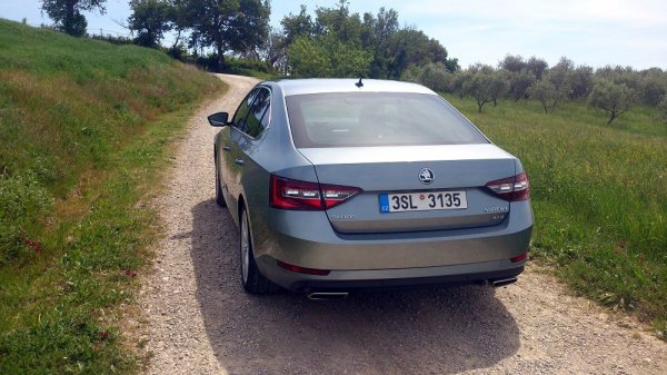 Skoda Superb