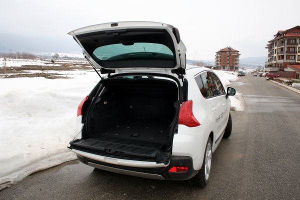 Peugeot 3008 HYbrid4