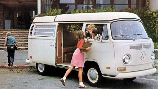 Икона, легенда, уникален модел ... има много прилагателни, които може да се използван за най-прочутия микробус в света ...