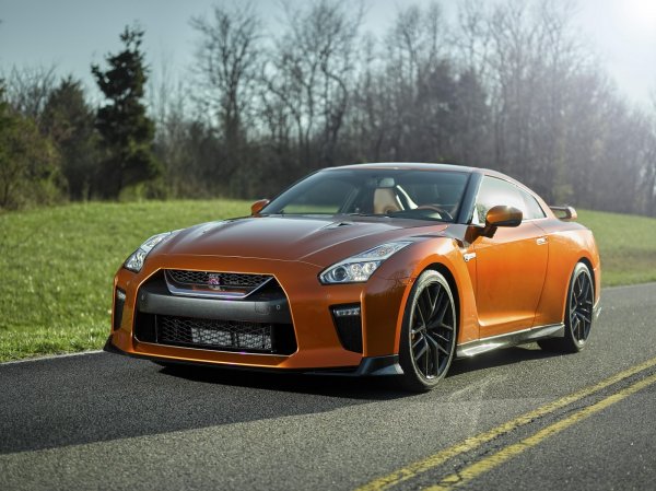 Nissan GT-R