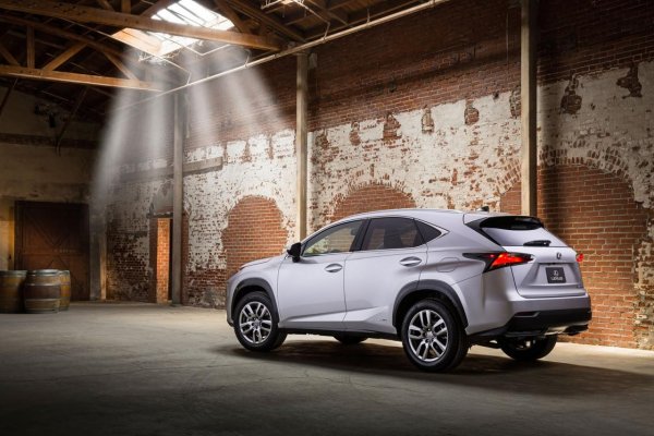 Lexus NX 