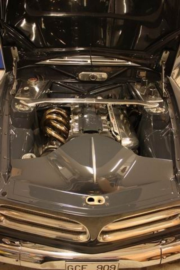 Тунинговано Volvo Amazon от 1969 година. Разполага със 799 к.с., изцедени от 2.8-литров двигател.