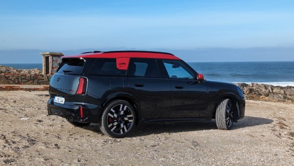 MAN - 116, MINI - 112, Subaru - 89, Jeep - 79, Great Wall - 78, DS - 62, Ineos - 53, SsangYong - 45, Cupra - 42, Alfa Romeo - 38, Jaguar - 38, Maserati - 31, ГАЗ - 22, Wey - 20, Ferrari - 19, Voyah - 14, Lamborghini - 12, Rolls-Royce - 12, Aston Martin - 9, Bentley - 8, Geely - 8, Dongfeng - 8, Mitsubishi - 7, Lynk&Co - 6, BYD - 5, Chevrolet - 3, Genesis - 2, Xpeng - 2, Lada - 2, Lotus - 2, Smart - 2, Fisker - 2, Fuso - 2, Vauxhall - 1, Dodge - 1, Cadillac - 1, L-City - 1, Morgan - 1, Ora - 1, RAM - 1, УАЗ - 1
