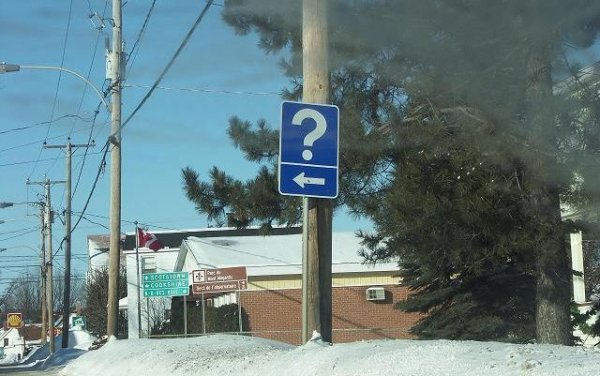 Тук единственият възможен коментар е да цитираме самия знак - ?
