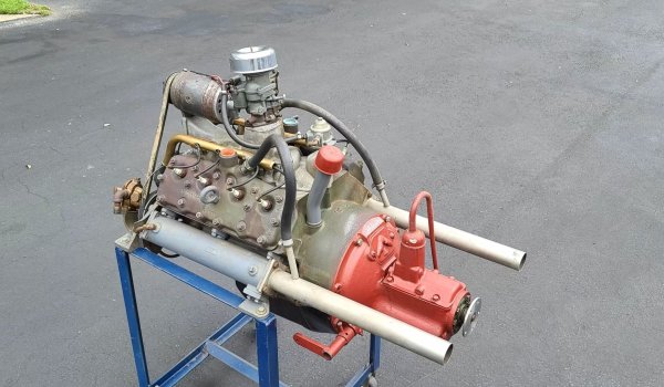 С мощност от 60 к.с., той се оказва дори по-евтина алтернатива на стандартната версия за САЩ, така че от 1937 г. нататък 136 се произвежда и в Детройт. Благодарение на компактния си размер и ниско тегло (в сравнение с други V8), 136 (известен още като 60 Horse Flathead) се превърна в популярен избор за състезателни автомобили и ранните хот-родъри.

Производството на 60 Horse приключва в САЩ през 1941 г., когато Ford представя нов редови шестцилиндров двигател за най-евтините си модели, но на други места по света той продължава до 60-те години.
