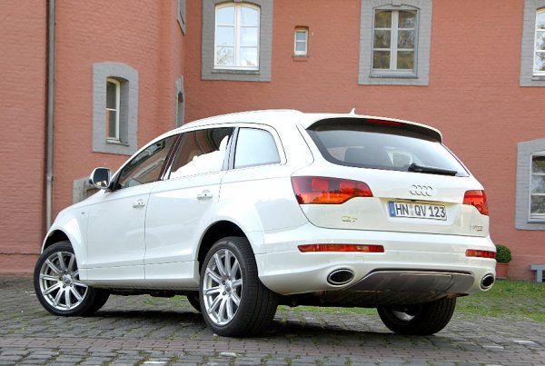 Audi Q7 V12 TDI