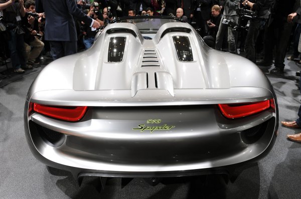 Porsche 918 Spyder concept