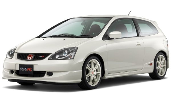 Honda Civic Type R е един от най-дълго произвежданите хот-хечове на пазара. Той е и един от еталоните в своя сегмент. Поколението EP3 беше последното, което се отличаваше с дискретен дизайн.

Най-доброто се крие под капака: 2 i-VTEC (K20) четирицилиндров атмосферен двигател, генериращ 200 к.с. при 7400 об/мин и 196 Нм въртящ момент при 5900 об/мин, комбиниран с шестстепенна ръчна скоростна кутия. Моделът ускорява от 0 до 100 км/ч за 6,7 сек и вдига 235 км/ч.
