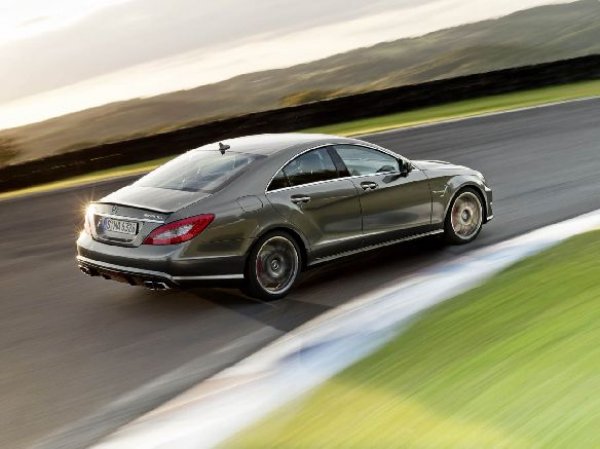 Mercedes-Benz CLS63 AMG 2012