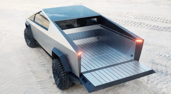 Преди Илън Мъск да представи новия си електрически пикап в концептуална форма, повечето си представяха, че ще прилича на малко по-опростен F-150 или Silverado. Но не! Приличаше на нещо, което вероятно е дошло на тази планета от Марс. Като се има предвид очевидната мания на неговия създател за тази планета, това може би е било целта. Очакваме със затаен дъх как ще изглежда версията, която хората наистина ще могат да си купят – но вероятно няма да е скучна.