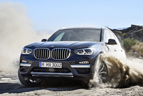 За тази сума може да се намери третото поколение на баварския кросоувър (G01) от 2017-2019 година, като пробегът да бъде около 100 000 км. Цената до голяма степен зависи от нивото на оборудване, тоест екземплярите с повече екстри са по-стари. Изборът от двигатели е сериозен - бензинови с обем 2,0 литра, развиващи 184 и 249 к.с., 2,0-литрови дизели със 190 к.с. и 3,0-литрови с 249 к.с. Всички са със задвижване на четирите колела и 8-степенна автоматична скоростна кутия ZF.