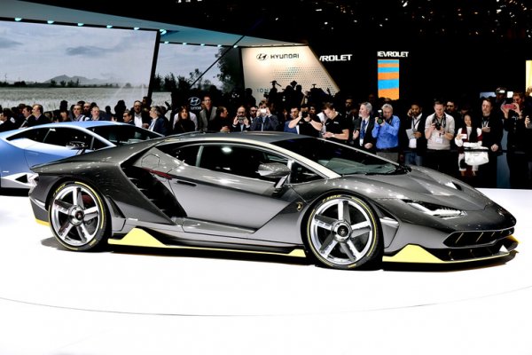 Lamborghini Centenario LP770-4
