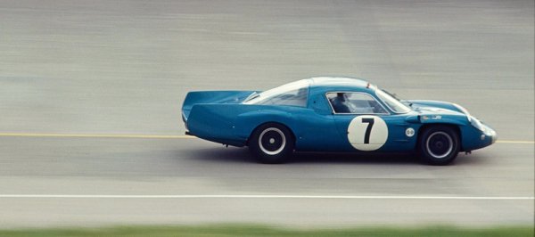 110 години Renault