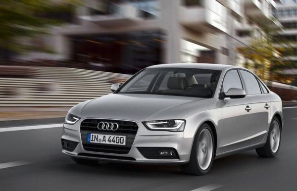 Популярността на А4 продължава стабилно да нараства. Тук се включват 368 бройки Avant и 33 екземпляра от високопроходимата версия Allroad quattro. 
