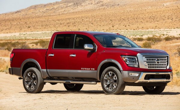 Чисто новото поколение на Titan е продало под 8000 бройки от началото на годината, което го прави най-непопулярния от големите пикапи. Вероятно сред причините е и разходът, който не е намалял забележимо въпреки подмяната на 7-степенната с 9-степенна трансмисия. 
