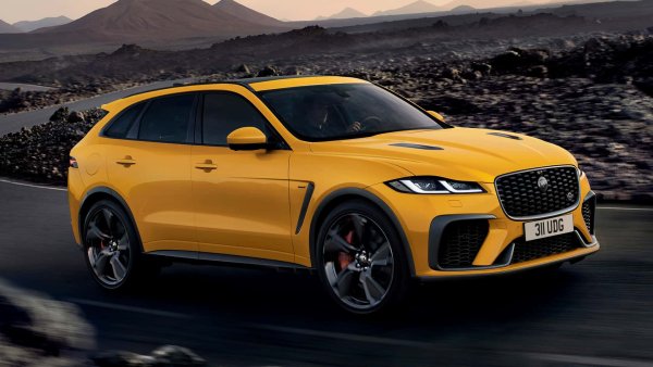 Бъдещето на марката Jaguar е чисто електрическо. Поради тази причина всички предишни серии двигатели с вътрешно горене бяха премахнати от програмата. Не на последно място, промяната удари и F-Pace, който се появи още през 2016.