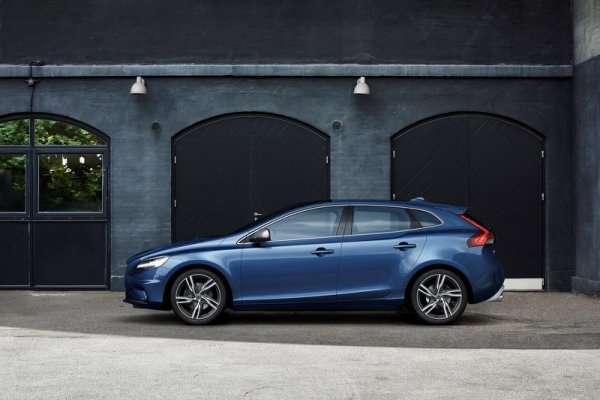Volvo V40 и V40 Cross Country