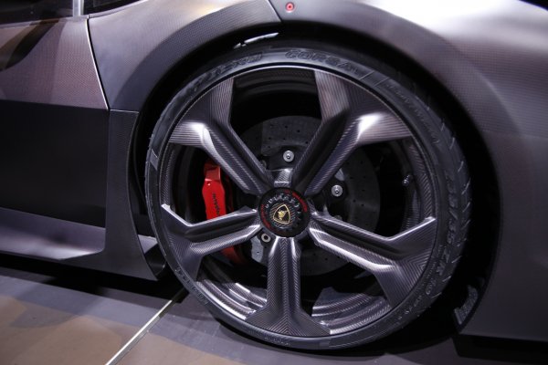 Lamborghini Sesto Elemento Concept 