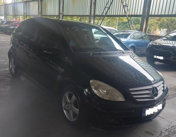 Описание: Лек автомобил Mercedes-Benz, модел - B 180. Година на производство 2006 г., мощност 80 кВт.

Първоначална цена: 10 000 лв.
